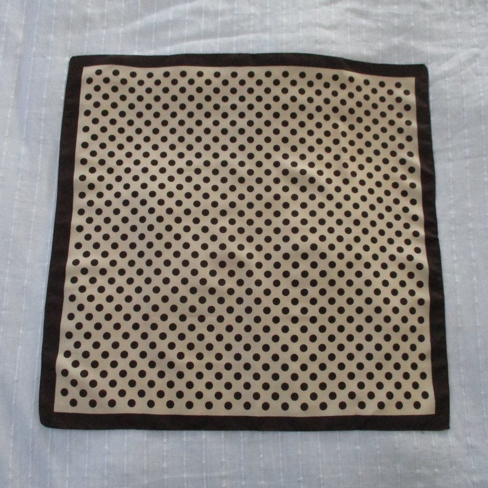 1960s cream with brown dots scarf - Picture 2 of 6